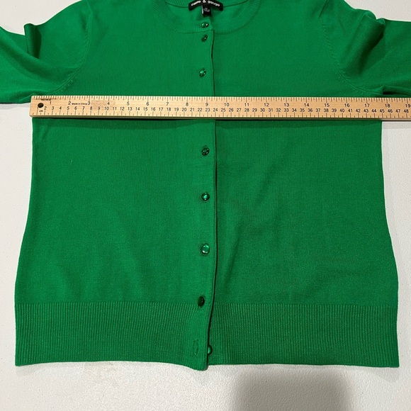 Gauge classic green open sweater with buttons. M ANWT - Picture 5 of 7